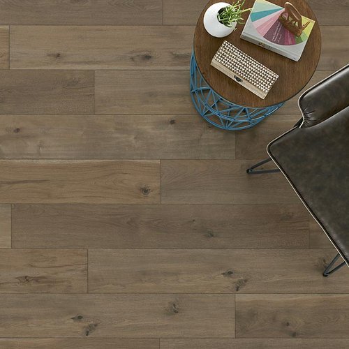 Living Room Laminate -  Darrow's Carpets in Stanwood, WA